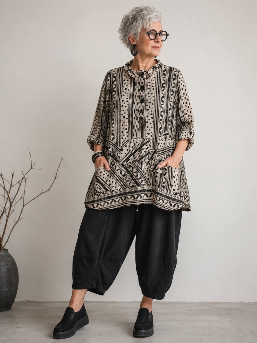 Terra SJ Apparel Lagenlook Art to Wear Cotton Abstract Print Wire Collar Tunic L